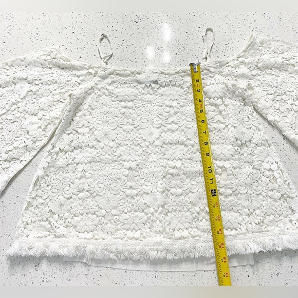 Bailey 44 Top Tusk Boho Ivory Lace & Fringe Cold Shoulder Women’s Small - Picture 8 of 11